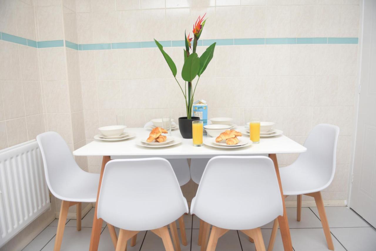 Gorgeous 3 Bed House In Hébergement de vacances *